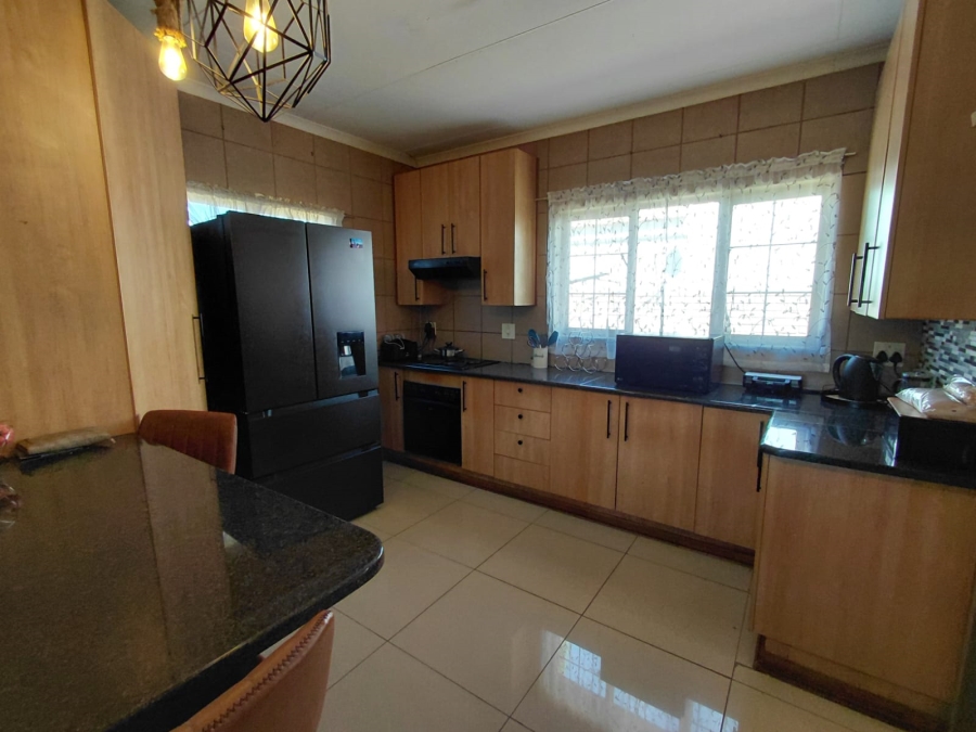 3 Bedroom Property for Sale in Parys Free State